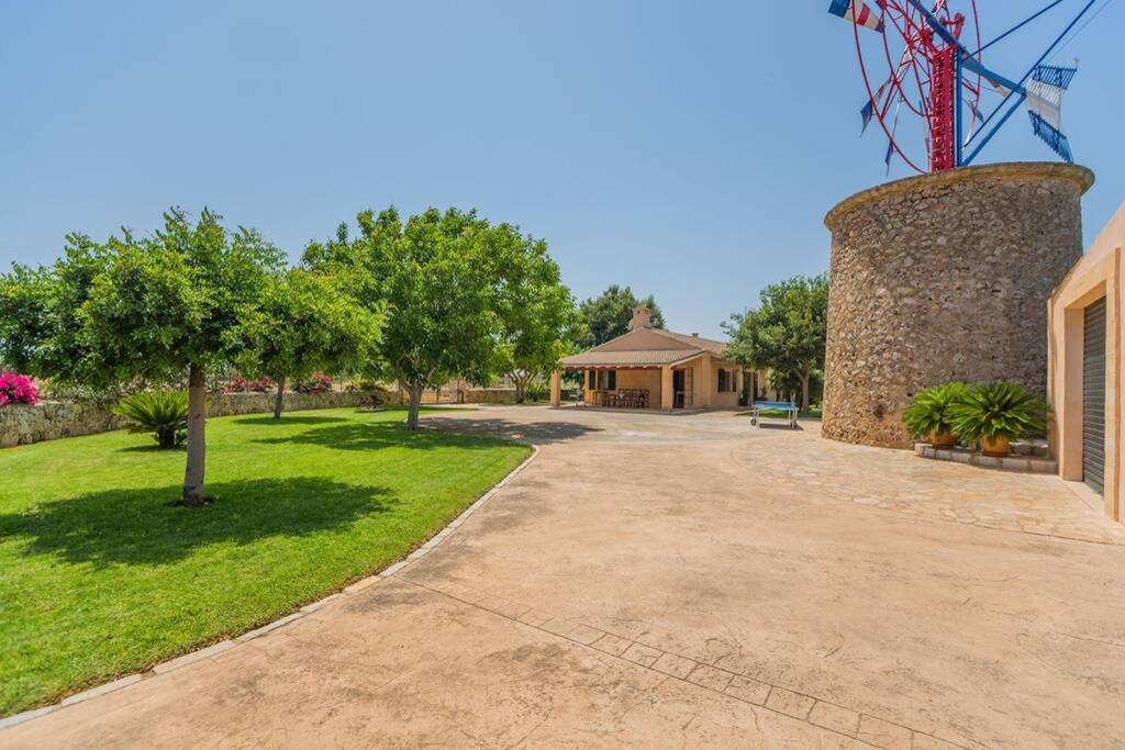 Finca Amer Sa Pobla Exteriér fotografie