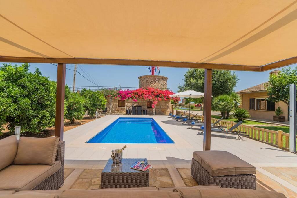 Finca Amer Sa Pobla Exteriér fotografie